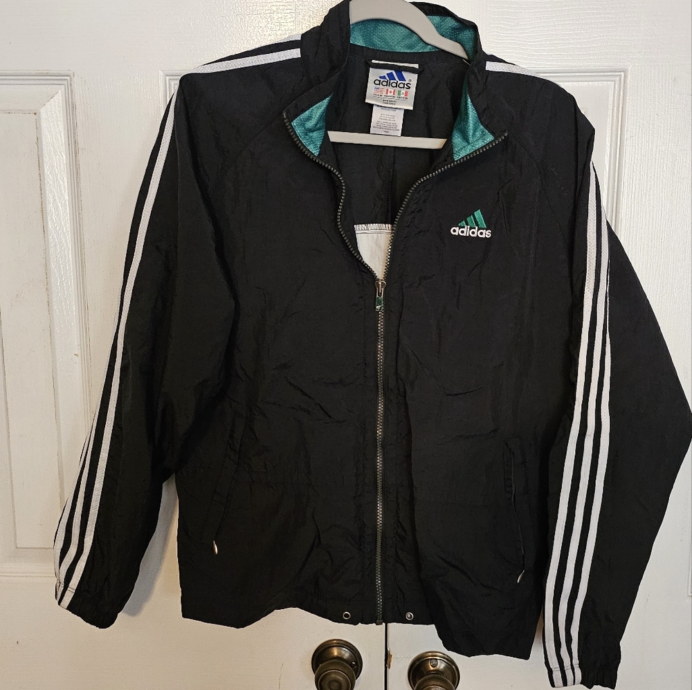 ADIDAS BLACK WINDBREAKER JACKET SIZE MEDIUM